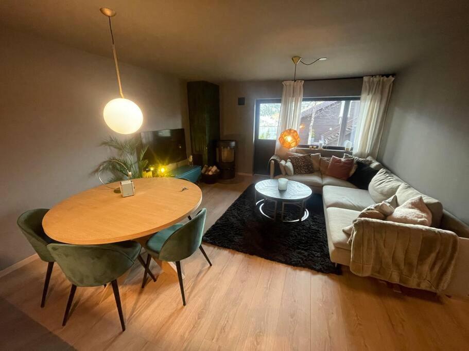 Apartment Inn/out - 4-room W/3 Bedroom *