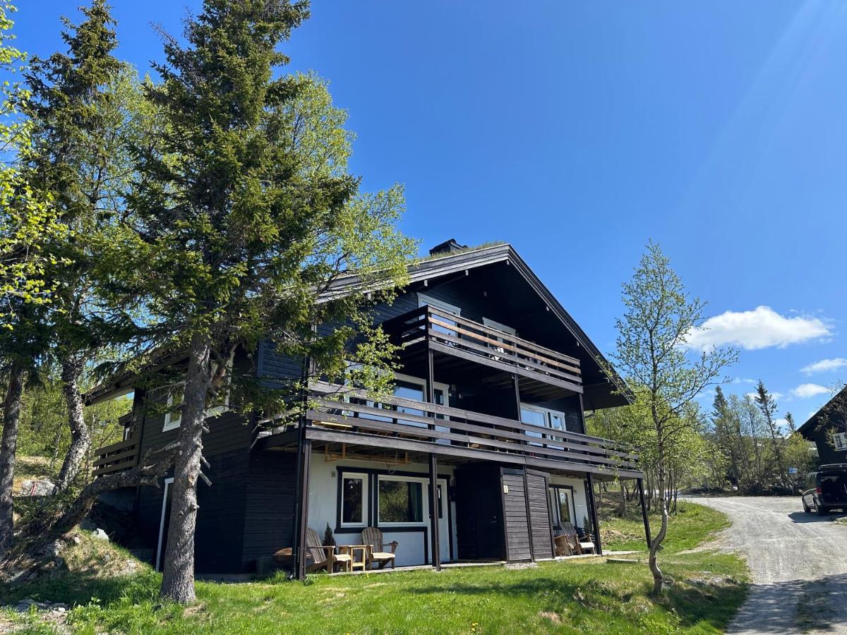 Inn/out - 4-room W/3 Bedroom *